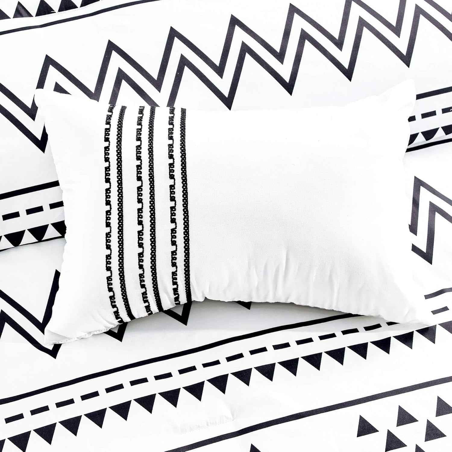 Aztec Comforter Sets - Luxury Microfiber Bedding Sets for Queen and King Size Beds - Boho Black and White Patterns - 6 Piece Set (Queen) - Yenka Supply